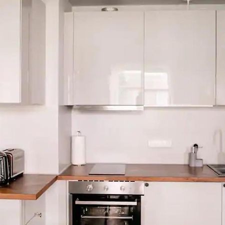 Arbio I Design Apart In Charlottenburg Berlin Bagian luar foto