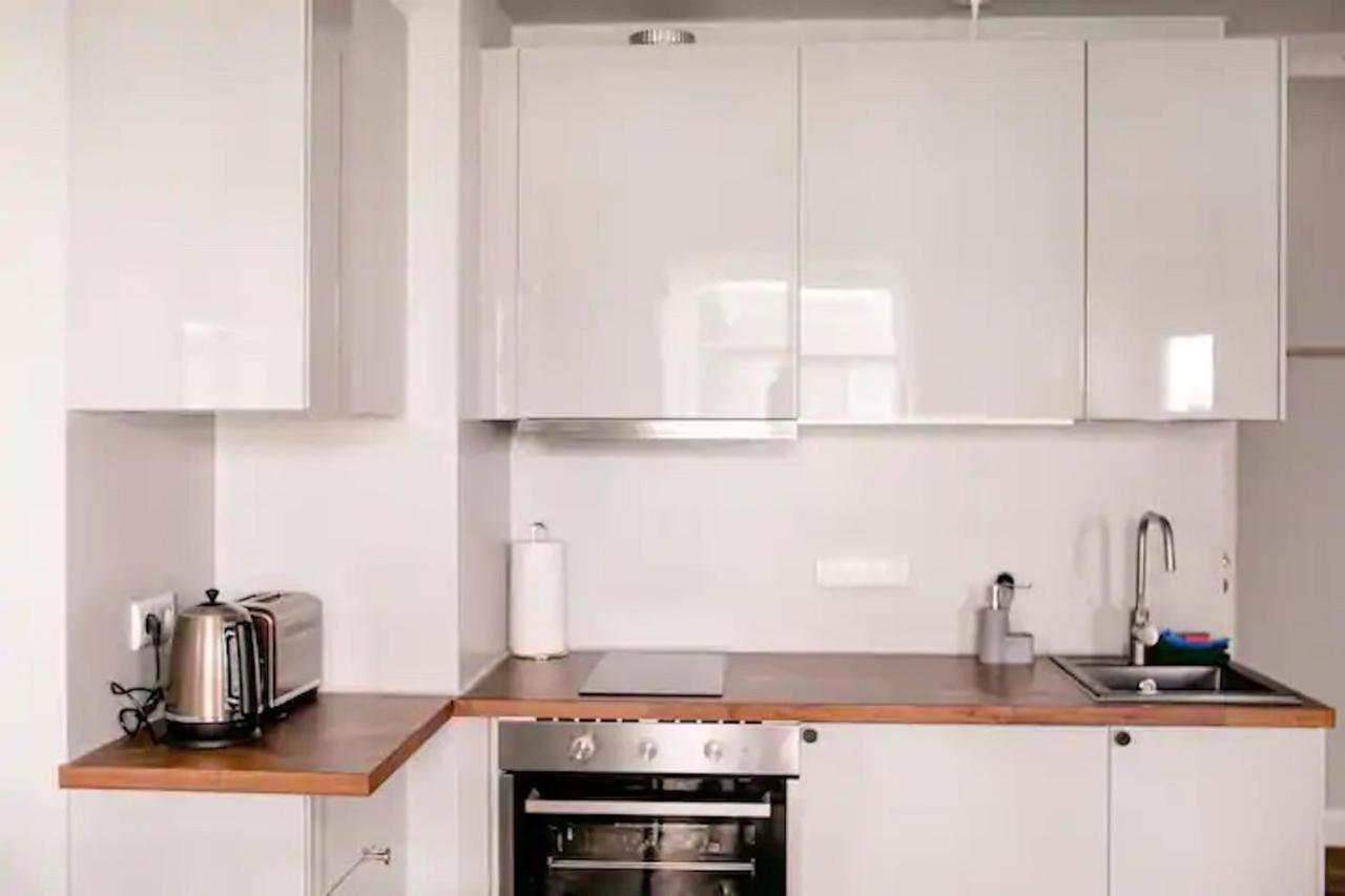 Arbio I Design Apart In Charlottenburg Berlin Bagian luar foto